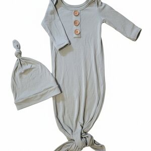 Caden Lane Bamboo Knotted Gown with Wooden Button in Sage